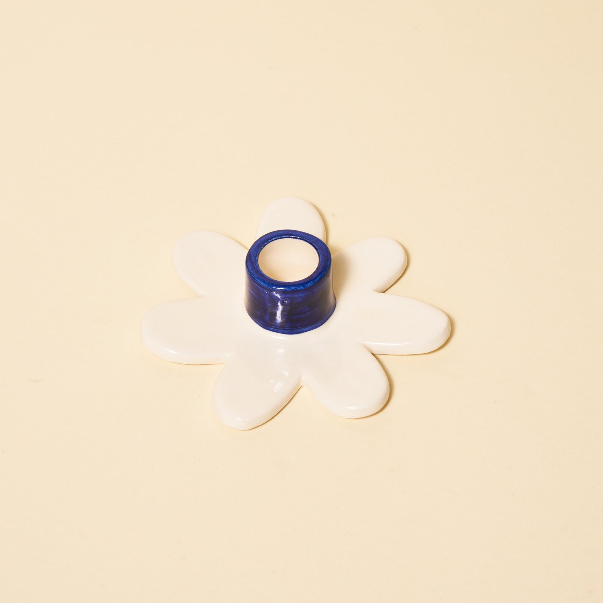 Daisy Candle Holder