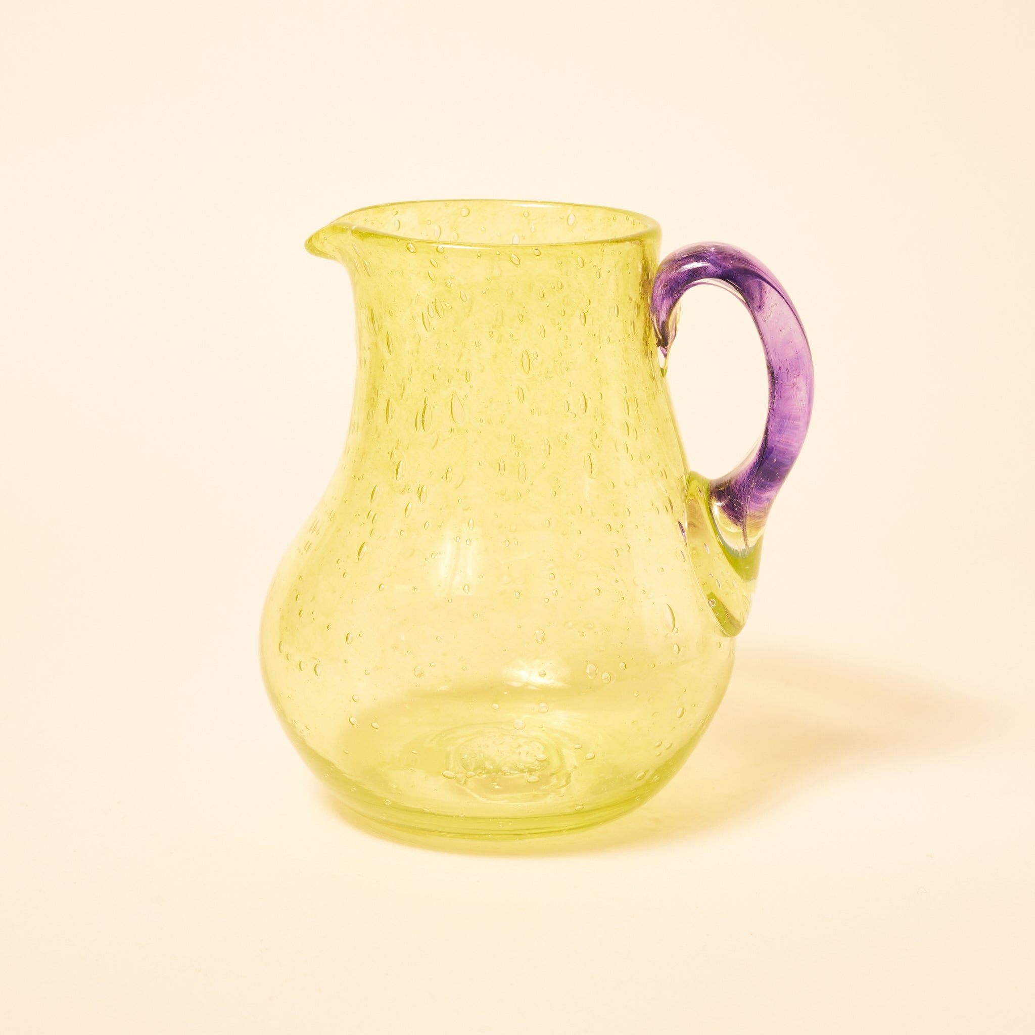 The Small Carafe - La Romaine Editions