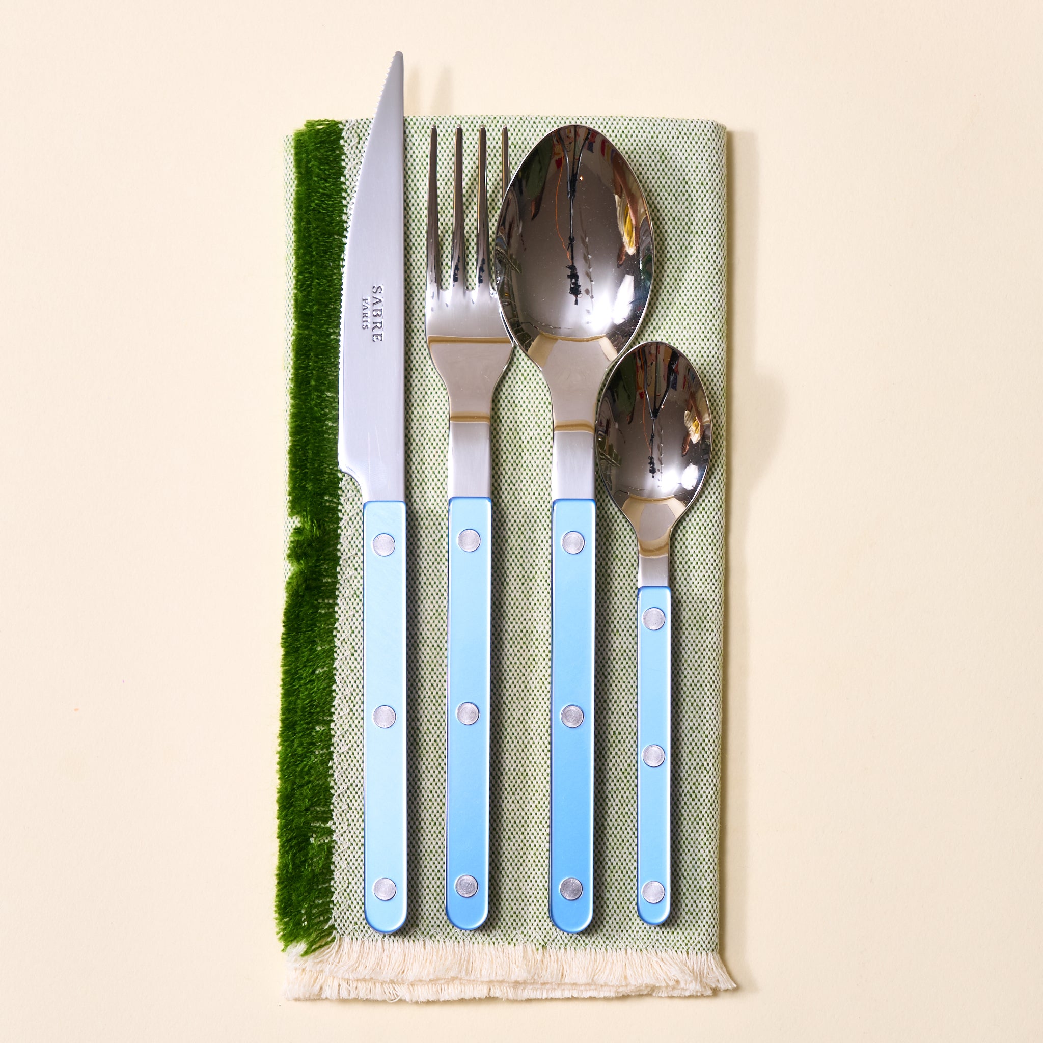 Pearly Bistrot Flatware Set (4 piece)
