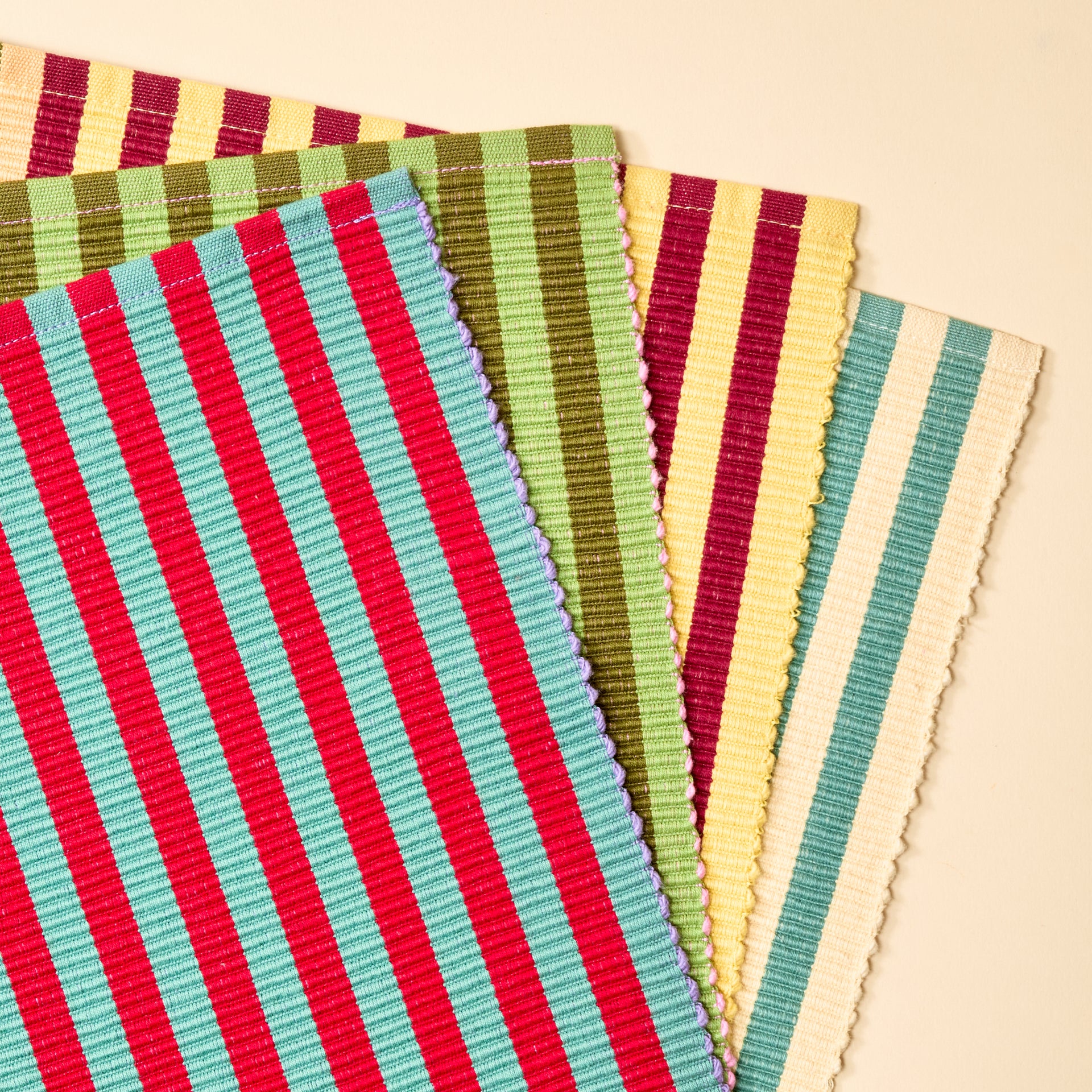 Dual Stripe Placemat Set